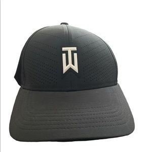 Tiger Woods TW Nike dri fit hat